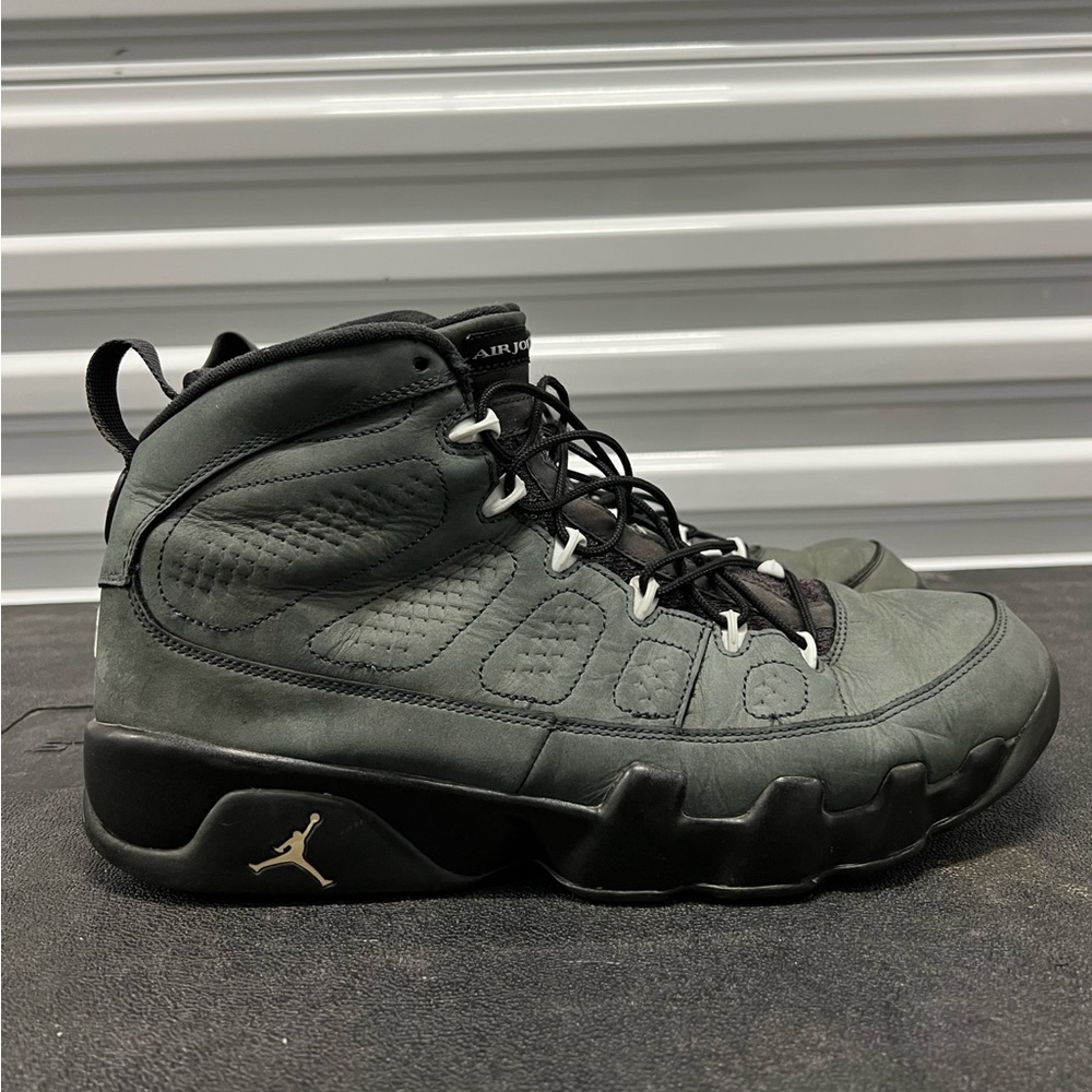 Jordan 9 Retro Anthracite, Size 13